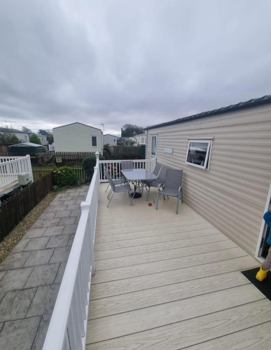 319 Unity Unity Brean 6 Birth 2 Pets Free Passes Not Included No Workers Sorry Berrow