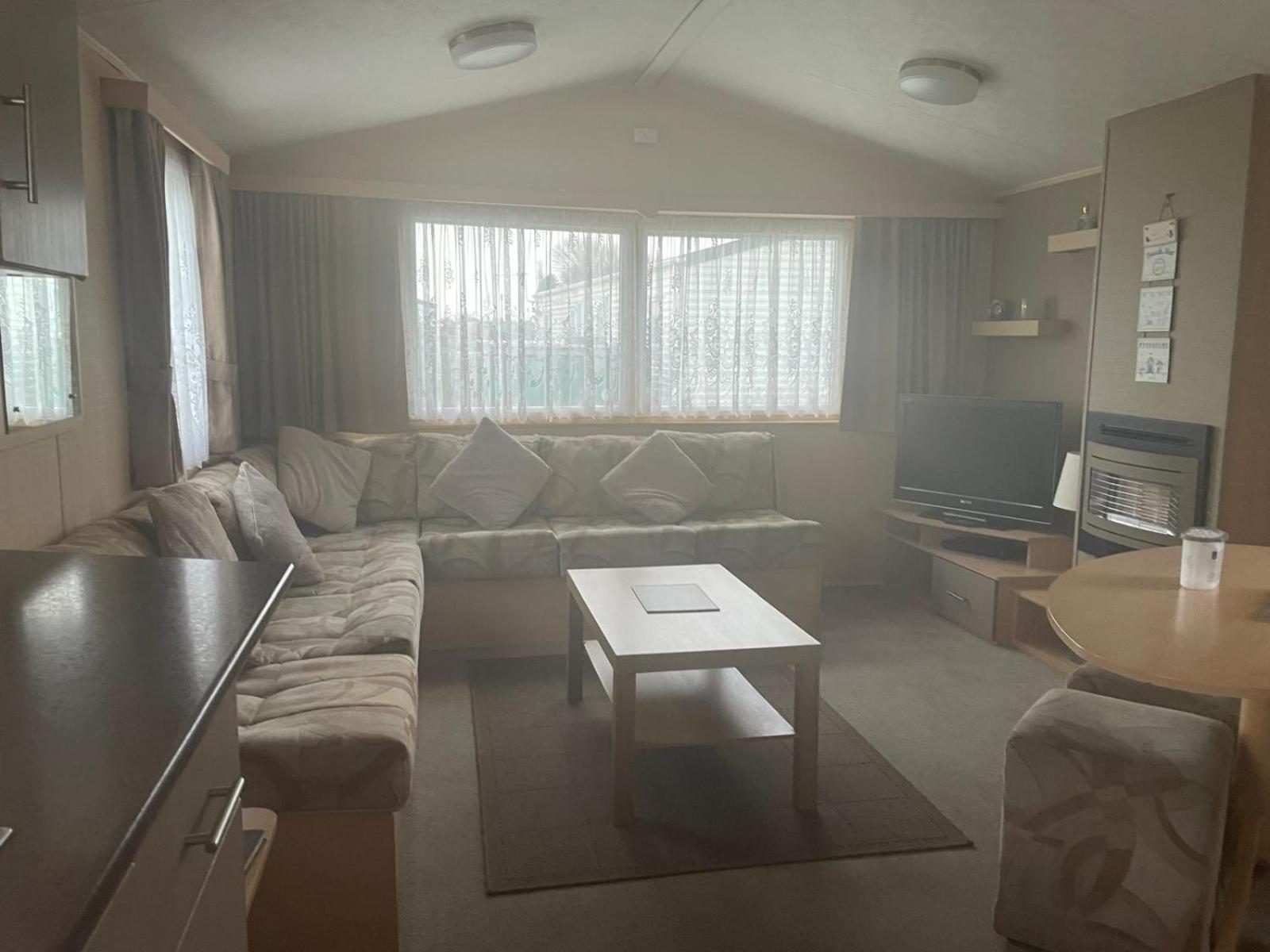 319 Unity Unity Brean 6 Birth 2 Pets Free Passes Not Included No Workers Sorry